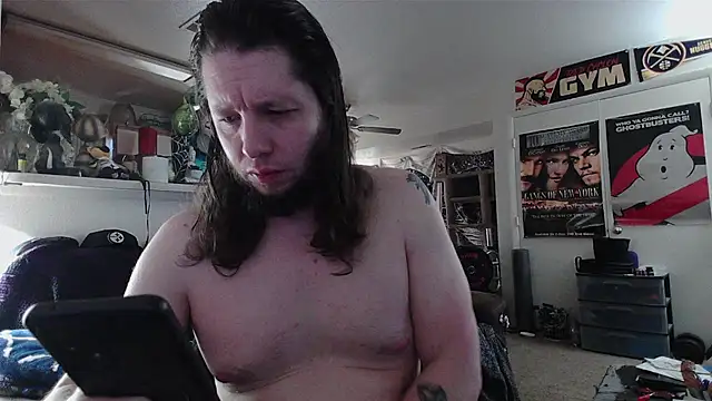 biggerisbetter12 online show from May 2026 05:12:02 PM