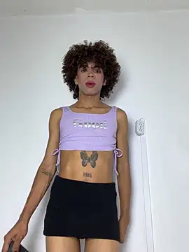 Juliethaaa 1 online show from November 2025 01:39:01 AM