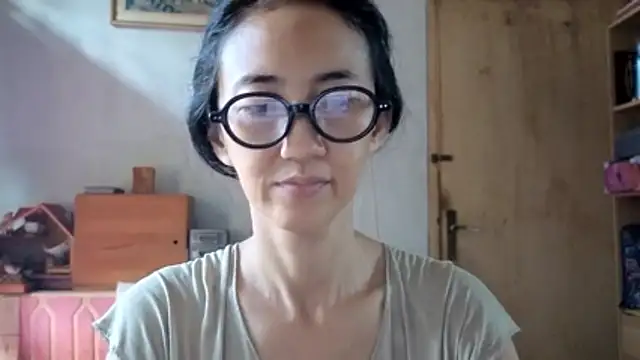 princessD077 online show from May 2026 11:32:01 PM