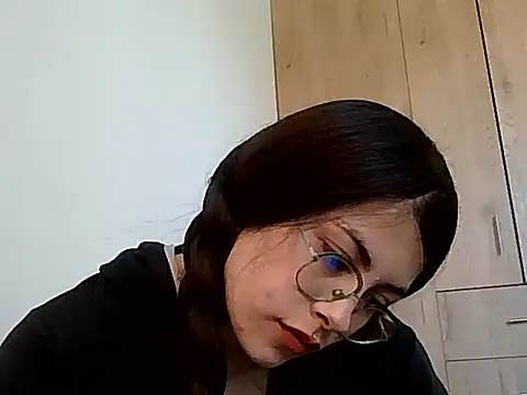 kaileyrivers online show from April 2026 02:52:02 PM