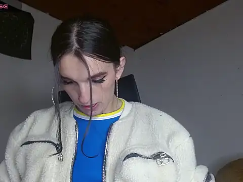 Scarlett crastrawberry online show from May 2026 02:19:01 AM