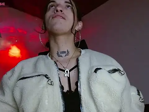 Scarlett crastrawberry online show from May 2026 05:03:01 AM