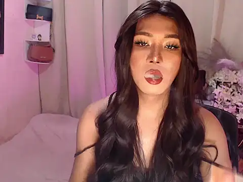 Snapshot of Katesy12 chatting on December 2025 05:13:01 AM Katesy12 online show from December 2025 05:13:01 AM