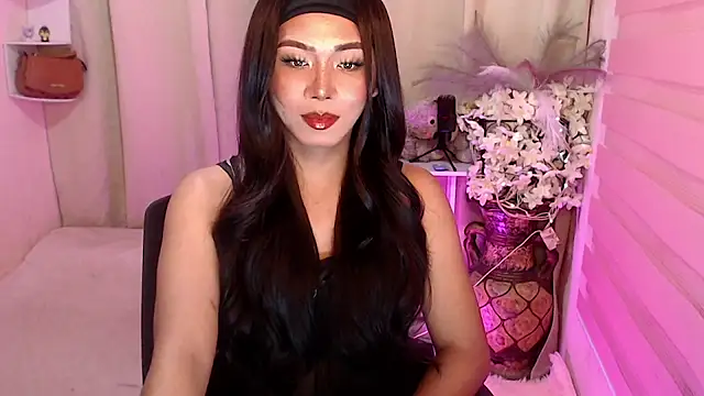 Snapshot of Katesy12 chatting on December 2025 08:16:02 PM Katesy12 online show from December 2025 08:16:02 PM