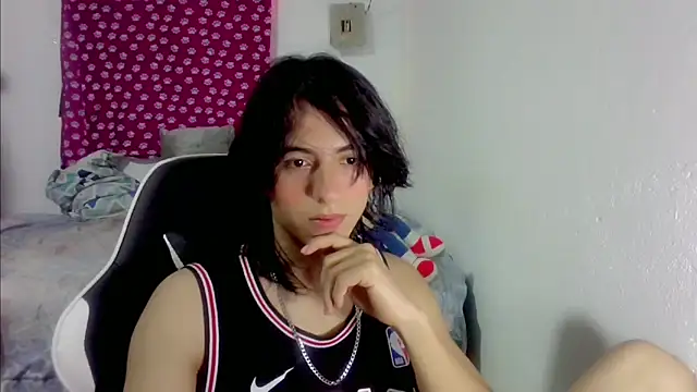 LouisOwOoo online show from October 2025 09:15:02 PM