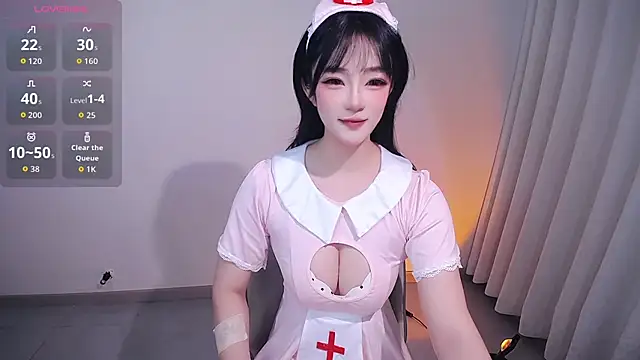 Kinadolly online show from May 2026 02:12:01 PM