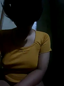 MiraAbellana online show from October 2025 04:55:01 PM