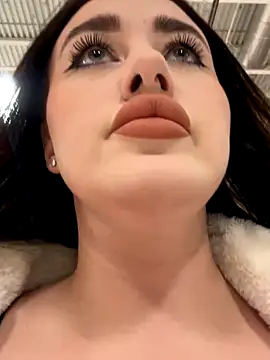 KiraSunshine online show from October 2025 04:02:02 AM