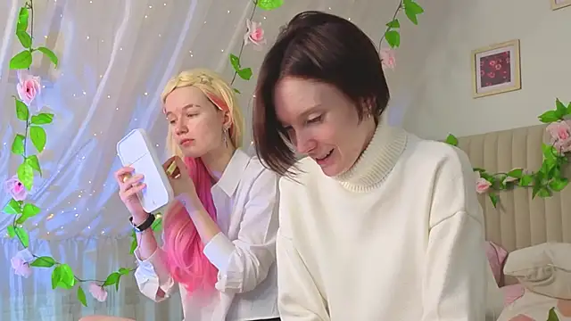 Lil tits girls online show from November 2025 04:23:02 AM