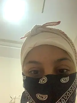 Lara Arab online show from October 2025 07:38:02 PM