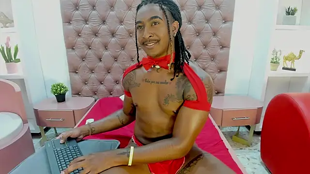 Snapshot of jacob_miller55 chatting on November 2025 03:33:02 PM jacob miller55 online show from November 2025 03:33:02 PM