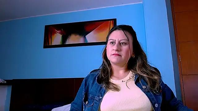 Lucero Lady 38 online show from October 2025 02:51:02 PM