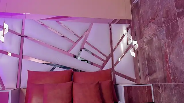 Catalina-Thompson online show from March 2026 12:11:01 PM