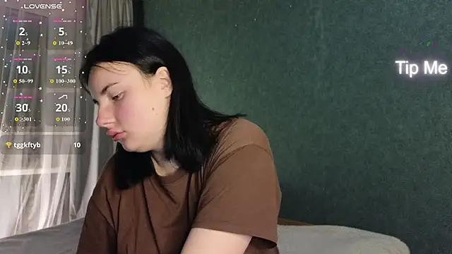 Kirunya online show from April 2026 08:45:02 PM