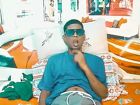 IndianThuggin online show from July 2026 07:39:01 PM