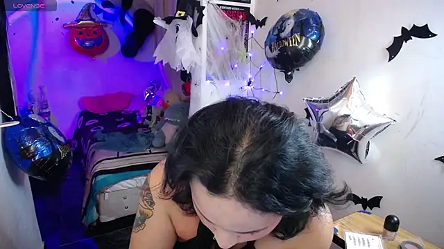 Snapshot of Ladyswap chatting on October 2025 03:07:02 AM Ladyswap online show from October 2025 03:07:02 AM