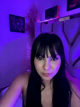 Snapshot of Hanna_Plum chatting on November 2025 04:22:01 AM Hanna Plum online show from November 2025 04:22:01 AM