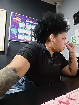 Curly-98 online show from June 2026 03:29:01 PM