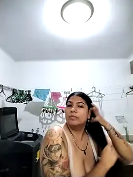 Ninelcita online show from October 2025 01:10:02 PM