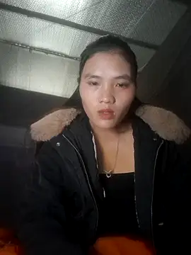 mira-show online show from November 2025 12:43:01 AM