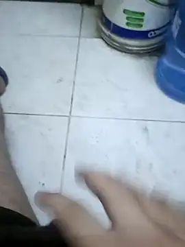 Snapshot of ConvoyedSubgroup chatting on April 2026 10:54:02 PM ConvoyedSubgroup online show from April 2026 10:54:02 PM