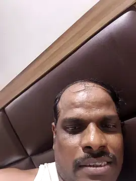 RNlov online show from November 2025 03:24:02 PM