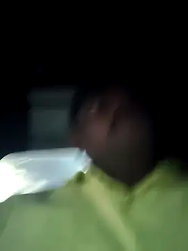 RNlov online show from November 2025 12:37:02 PM