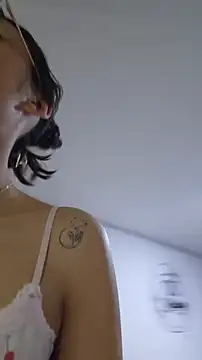 Snapshot of princess_foxxy chatting on November 2025 03:39:02 AM princess foxxy online show from November 2025 03:39:02 AM