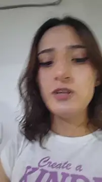 Snapshot of princess_foxxy chatting on December 2025 08:47:01 PM princess foxxy online show from December 2025 08:47:01 PM