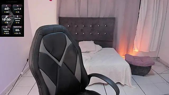 princess foxxy online show from March 2026 02:38:02 AM