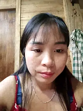 Squirrel-Pear online show from October 2025 11:38:01 PM