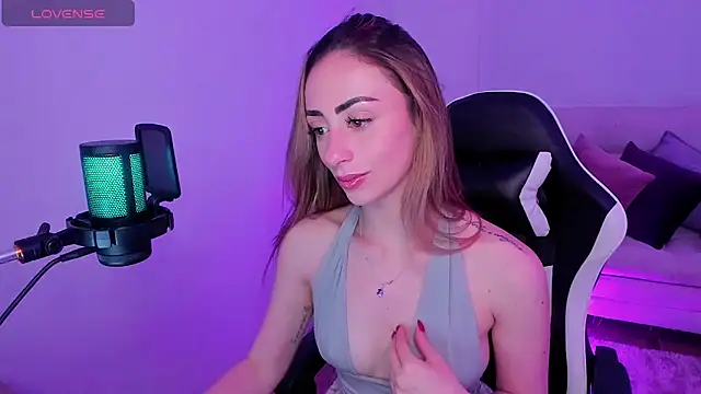 Anthonelaa 444 online show from October 2025 11:45:02 PM