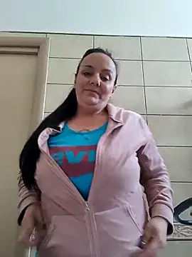 Annalyluky online show from October 2025 10:27:02 AM