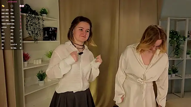 BlancaSchiver online show from October 2025 11:11:01 AM