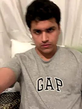 Snapshot of damian26pts chatting on November 2025 02:45:01 AM damian26pts online show from November 2025 02:45:01 AM