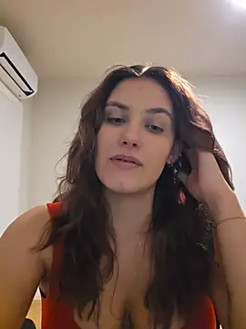 MiaRides19 online show from May 2026 08:27:02 PM
