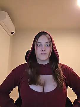 MiaRides19 online show from July 2026 05:22:02 PM