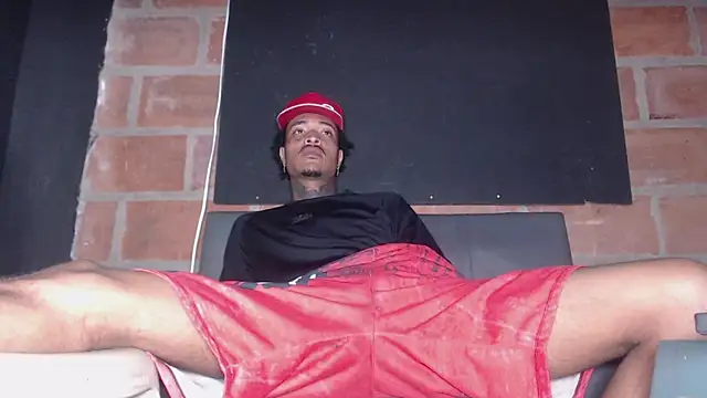 Snapshot of Anaconda_larga chatting on February 2026 01:42:01 PM Anaconda larga online show from February 2026 01:42:01 PM