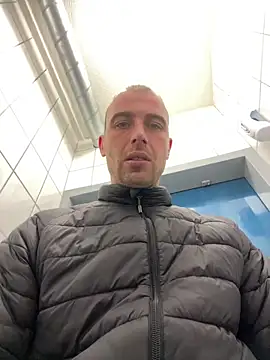 Rotteei1 online show from October 2025 11:54:02 AM