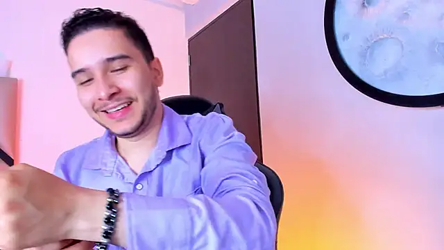 Snapshot of mike_257 chatting on November 2025 11:53:01 AM mike 257 online show from November 2025 11:53:01 AM