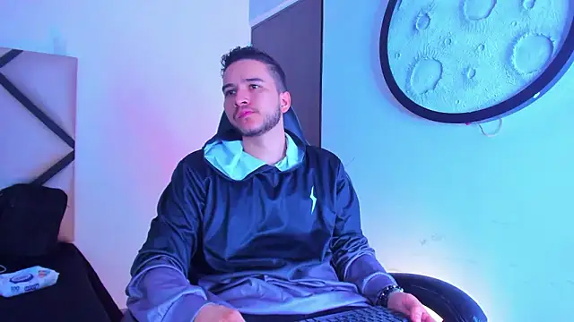 Snapshot of mike_257 chatting on February 2026 11:42:02 AM mike 257 online show from February 2026 11:42:02 AM