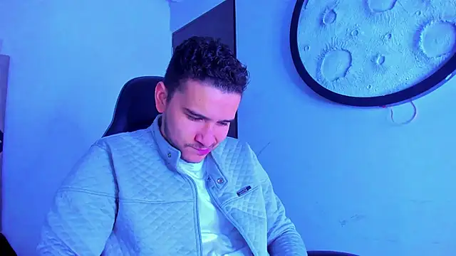 Snapshot of mike_257 chatting on February 2026 11:35:02 AM mike 257 online show from February 2026 11:35:02 AM