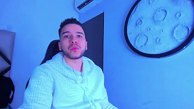 Snapshot of mike_257 chatting on February 2026 11:29:02 AM mike 257 online show from February 2026 11:29:02 AM