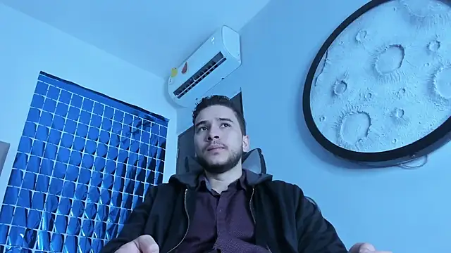 Snapshot of mike_257 chatting on March 2026 11:35:01 AM mike 257 online show from March 2026 11:35:01 AM