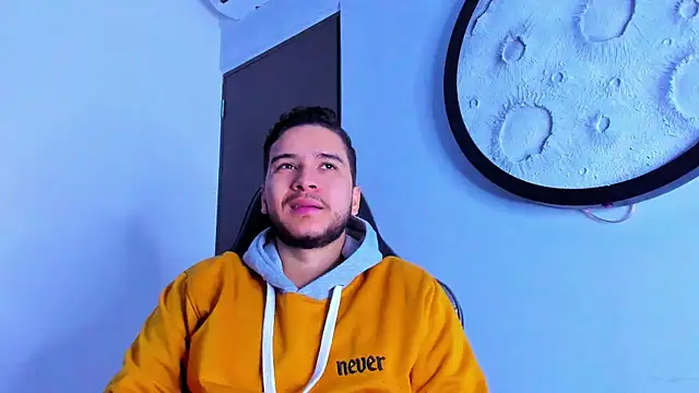 Snapshot of mike_257 chatting on March 2026 11:37:02 AM mike 257 online show from March 2026 11:37:02 AM