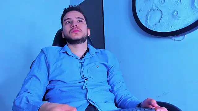 Snapshot of mike_257 chatting on March 2026 11:59:02 AM mike 257 online show from March 2026 11:59:02 AM