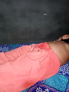 Snapshot of Hot_cauple_indian chatting on May 2026 04:15:02 PM Hot cauple indian online show from May 2026 04:15:02 PM