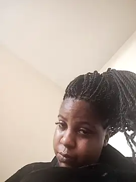 Snapshot of Big_Titties321 chatting on November 2025 01:19:01 AM Big Titties321 online show from November 2025 01:19:01 AM