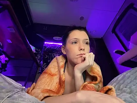 Thedeepwebcutie online show from June 2026 07:20:01 AM