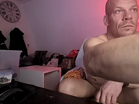 Snapshot of Kinky_Play1 chatting on January 2026 07:50:02 PM Kinky Play1 online show from January 2026 07:50:02 PM